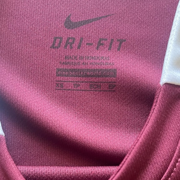 Nike jersey women’s - Picture 3 of 4